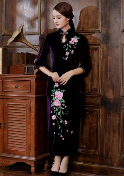 Retro Velvet Cheongsam Traditional Qipao Dresses