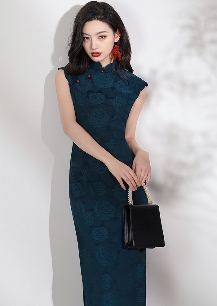Navy Blue Cheongsam Traditional Chinese Petal Collar