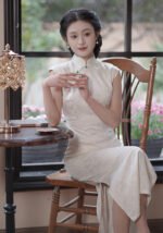 Vintage Ivory White Cheongsam Floral Embroidery Dress