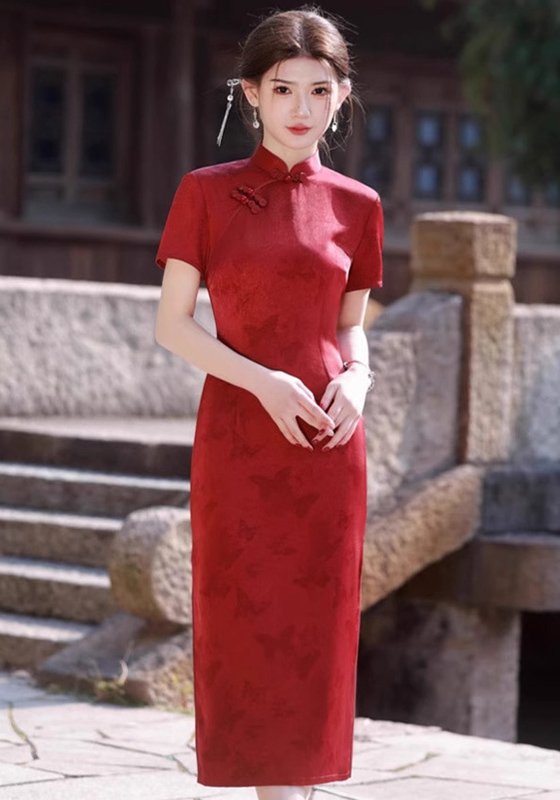 2025 Red Jacquard Dark Pattern Cheongsam Wedding Dress