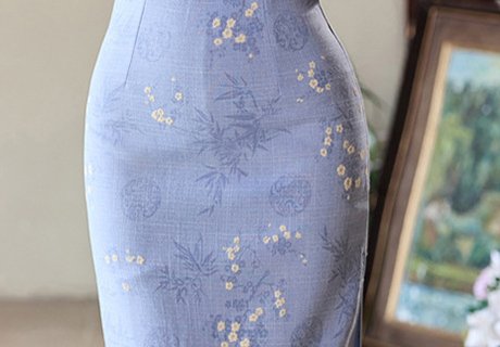 Charming Light Blue Chinese Cheongsam Delicate Floral Embroidery