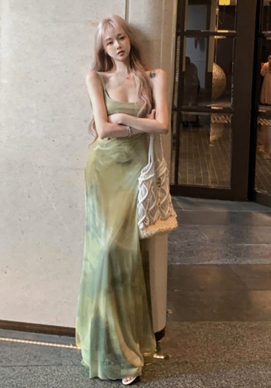 Beach Resort Green Ombre Spaghetti Strap Maxi Dress