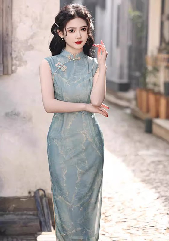 2025 New Elegant Cheongsam Dress