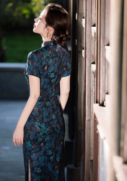 Elegant Floral-Print Long Navy Cheongsam Dress