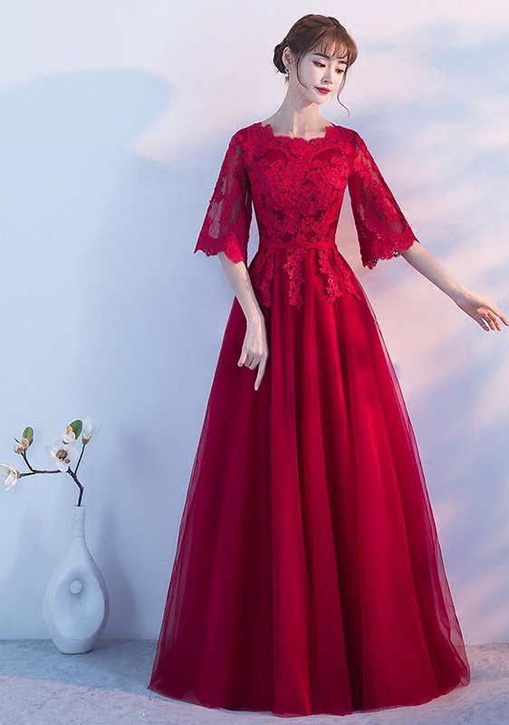 Elegant Lace Tulle Formal Gown Timeless Evening Dress