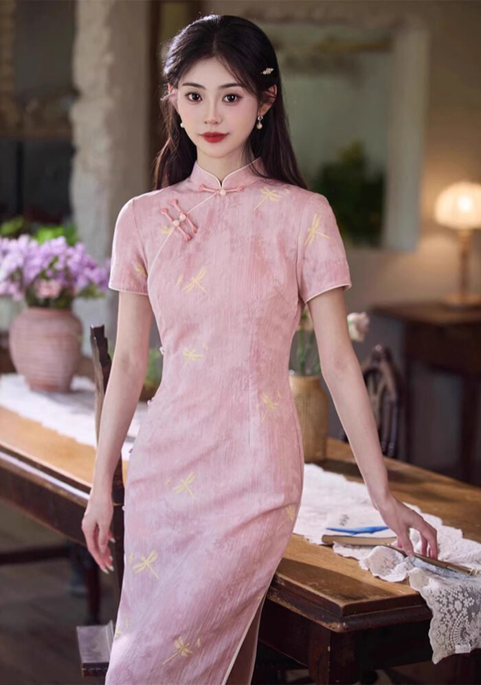Elegant Pink Cheongsam Traditional Embroidery Chinese Dress​