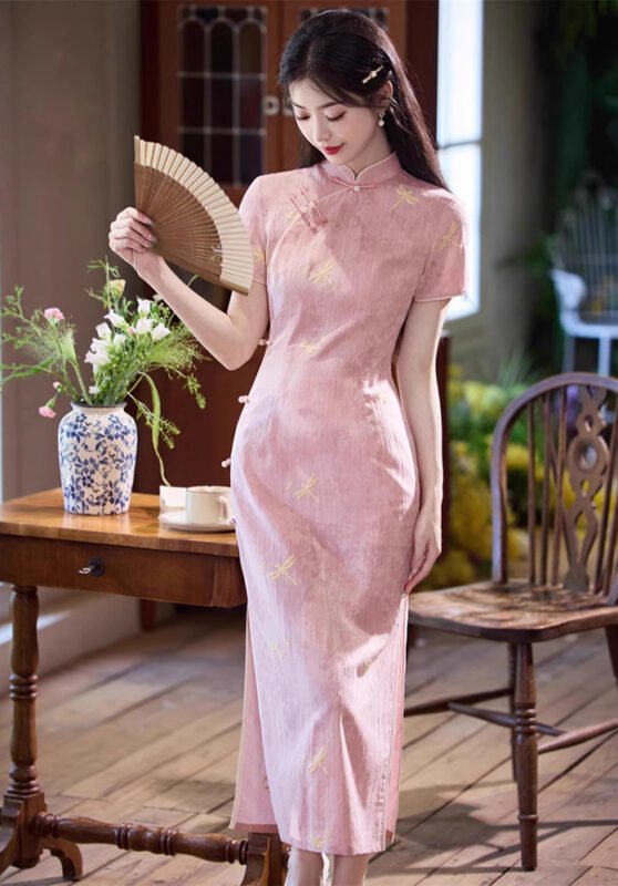 Elegant Pink Cheongsam Traditional Embroidery Chinese Dress​
