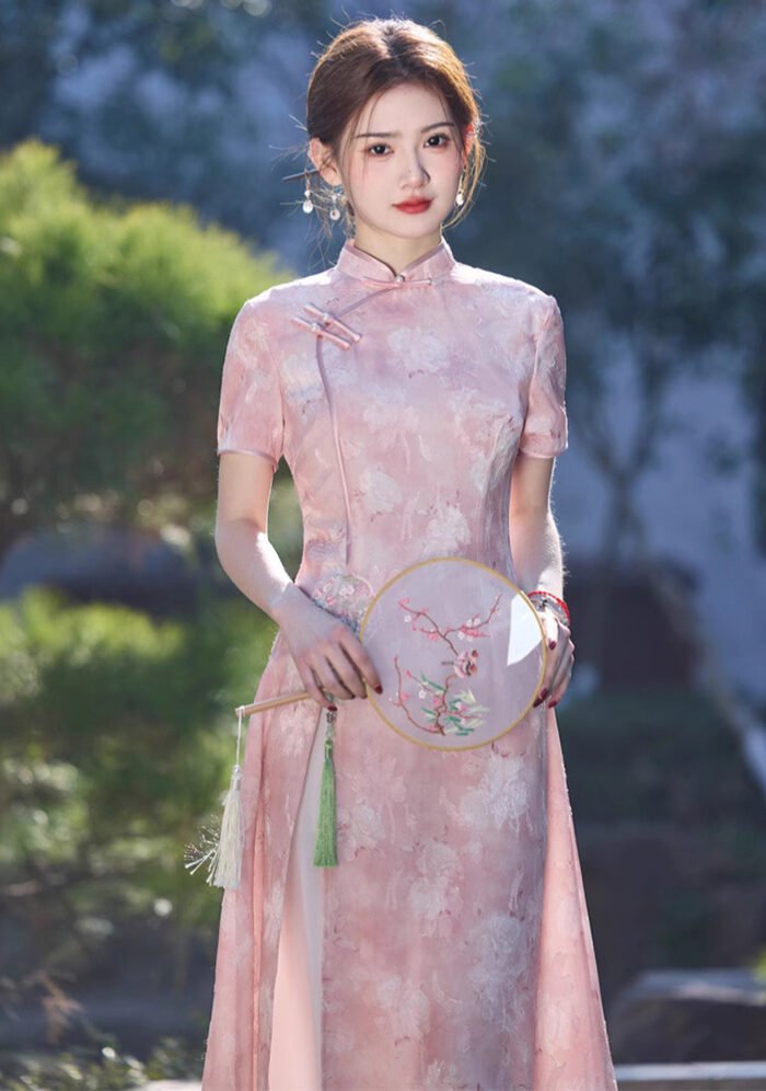 Elegant Traditional Chinese Qipao Dress Modern Fusion
