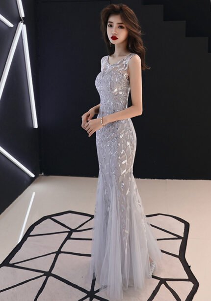 Fishtail Slimming Evening Gown 2025 New Elegant Silver Banquet Dress