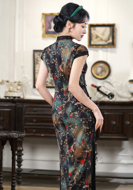 Vintage-Inspired Floral Printed Cheongsam Dress