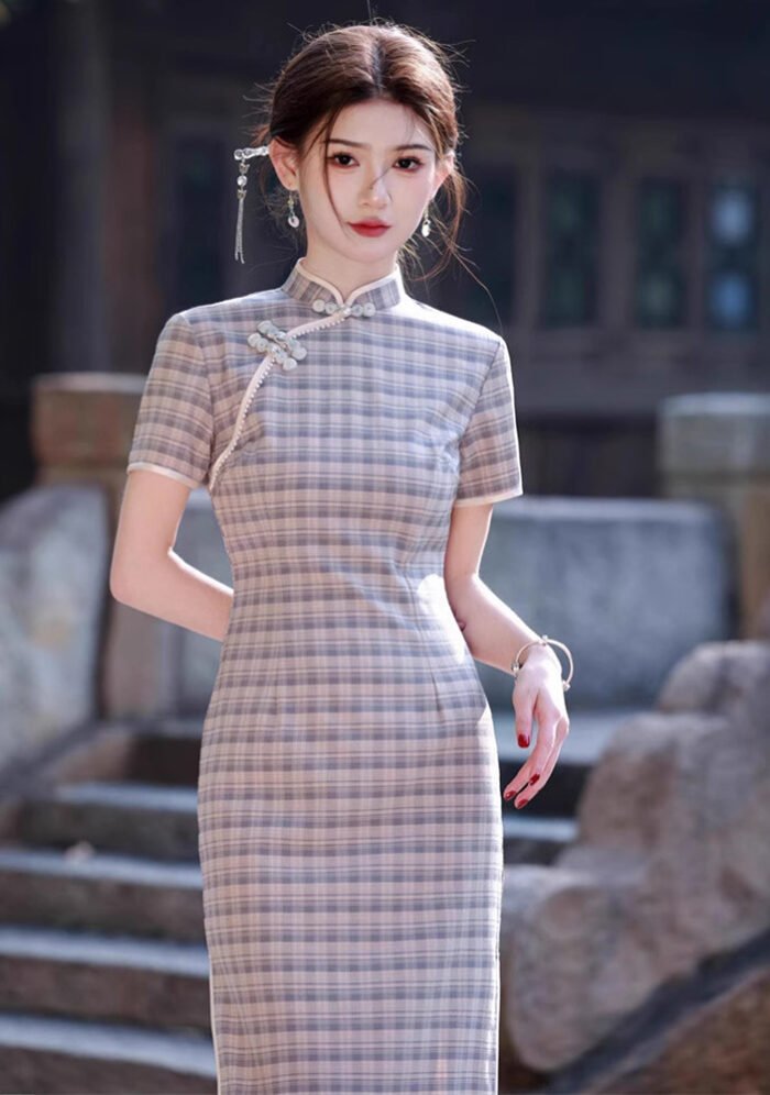Vintage Gray Plaid Cheongsam Embroidery Mid-Length Dress