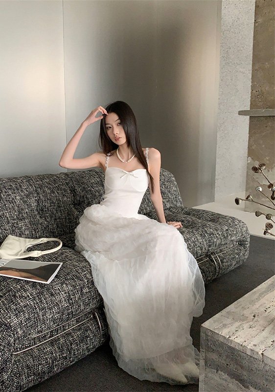 White Elegant Strapless Tulle Maxi Dress