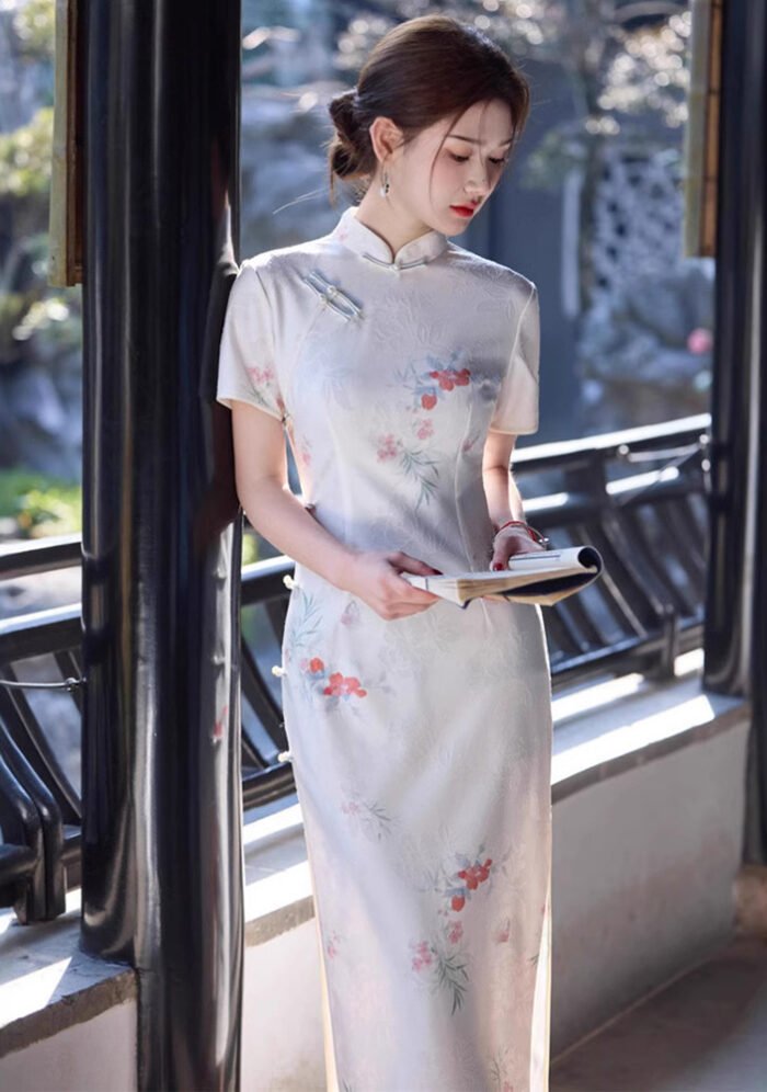 White Long Traditional Qipao Dresses
