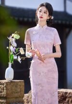 Elegant Pink Embroidered Cheongsam Traditional Chinese Qipao