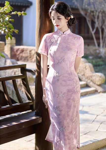 Elegant Pink Embroidered Cheongsam Traditional Chinese Qipao