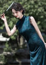 Cheongsam Exquisite Embroidery Elegant Dress