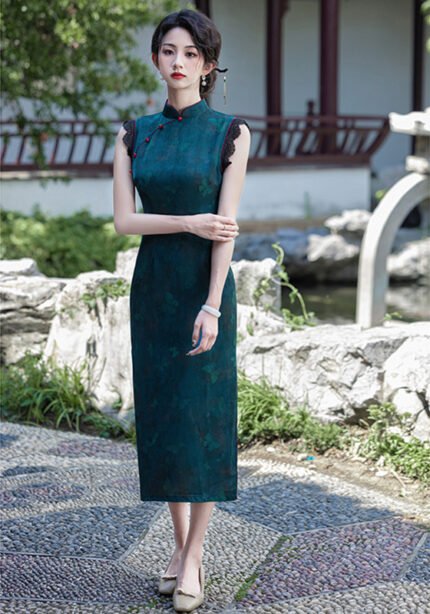 Cheongsam Exquisite Embroidery Elegant Dress