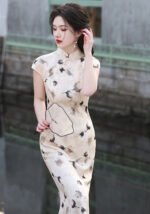Elegant Chinese Ink-Wash Floral Cheongsam Dress