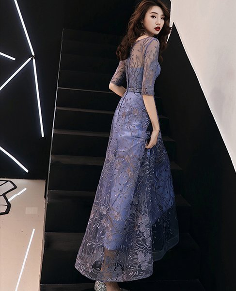 Elegant Purple-Blue Tulle Lace Evening Gown