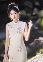 Embroidered Silk Sleeveless Slim-Fit Qipao Dress