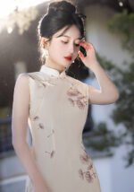 Embroidered Silk Sleeveless Slim-Fit Qipao Dress