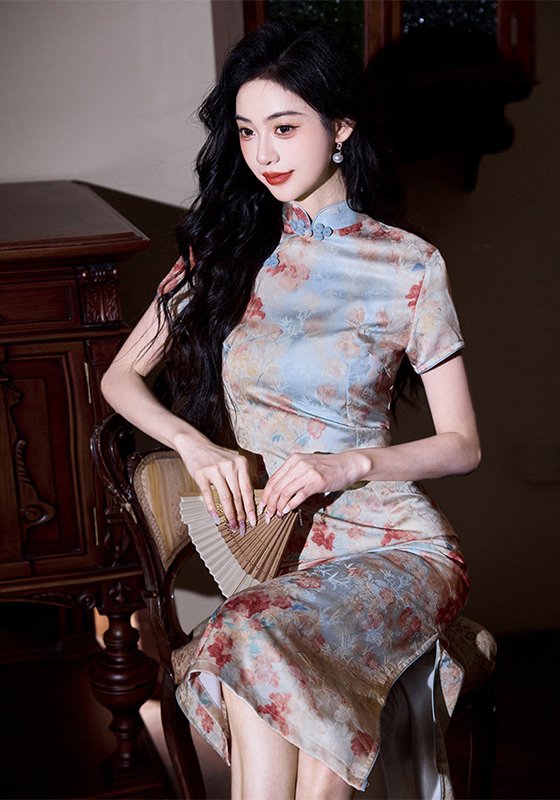 Exquisite Floral-Print Cheongsam Dress