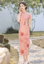 Exquisite Traditional Chinese Floral Grace Cheongsam