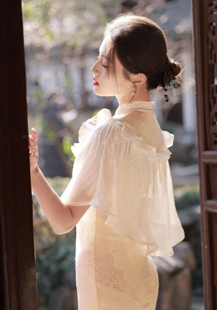 Graceful Fringed Cape Cheongsam Set Modern Lace Qipao