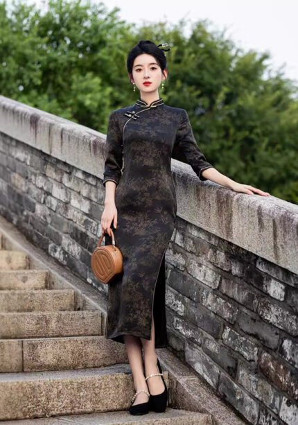Retro Black Cheongsam Dress Long Split