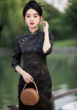 Retro Black Cheongsam Dress Long Split