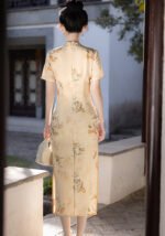 ​​Silk Essence Floral Bloom Timeless Elegance Qipao Dress​