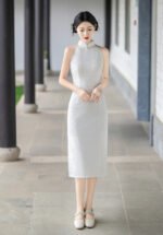 Timeless Black & White Lace Sleeveless Qipao