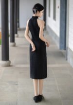 Timeless Black & White Lace Sleeveless Qipao