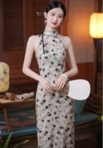 Timeless Oriental High-Neck Floral Cheongsam