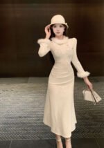 Winter Luxe Vintage-Inspired White Velvet Cheongsam Faux Fur Dress