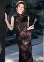 2025 Dark Purple Sleeveless Side Slits Qipao Dresses