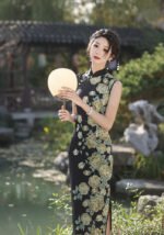 Black Floral Embroidered Cheongsam Traditional Chinese Qipao