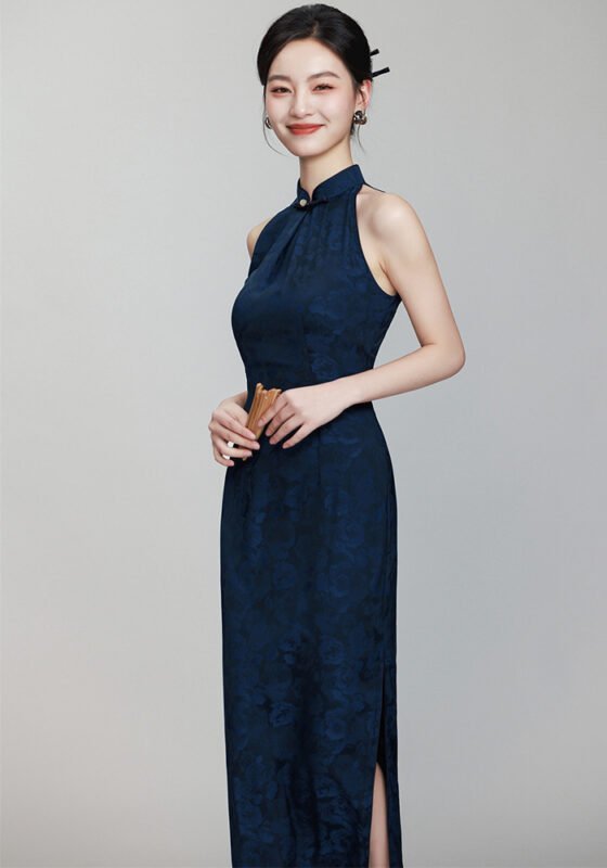Classic Cheongsam Dress Halter Neck Floral Jacquard