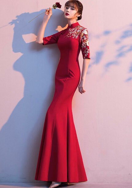 Classic Red Cheongsam Retro Fitted Elegant Chinese Style