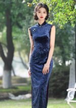 Elegant Vintage Silk Velvet Cheongsam Timeless Oriental Charm