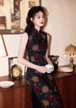 Sleeveless Cheongsam Traditional Chinese Dress