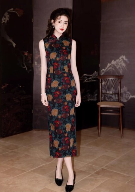 Sleeveless Cheongsam Traditional Chinese Dress