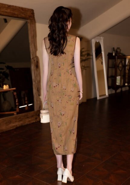 Vintage Inspired Sleeveless Qipao Dress