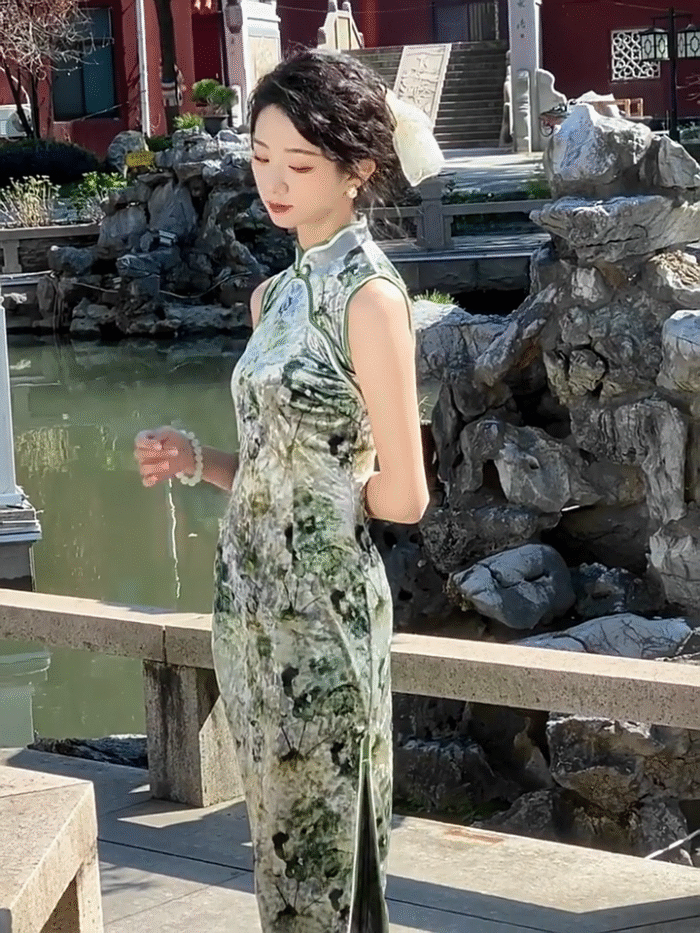 Sleeveless Black Green Qipao Dresses