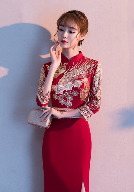 Elegant Red Cheongsam with Golden Phoenix Embroidery