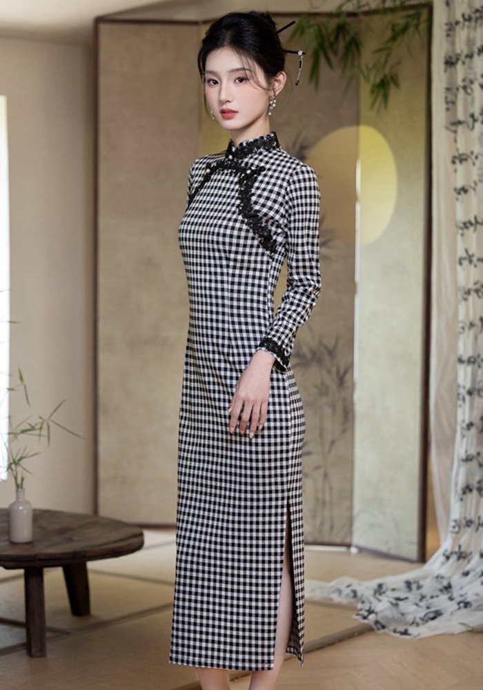 elegance-winter-qipao-with-plush-trim (6) elegance winter qipao with plush trim