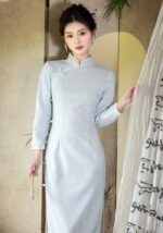Spring and Autumn Elegant Silk Cheongsam with Floral Brocade