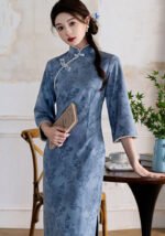 Women's Blue Floral Print Vintage Cheongsam with Pearl Accents