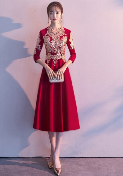 Elegant Red Embroidered Chinese Style Qipao Dress Midi Length Cheongsam