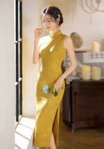 2026 Golden Jacquard Cheongsam Dress - Elegant Sleeveless Qipao